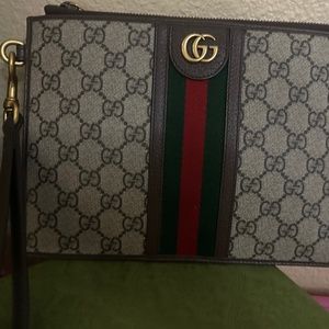 Gucci wristlet